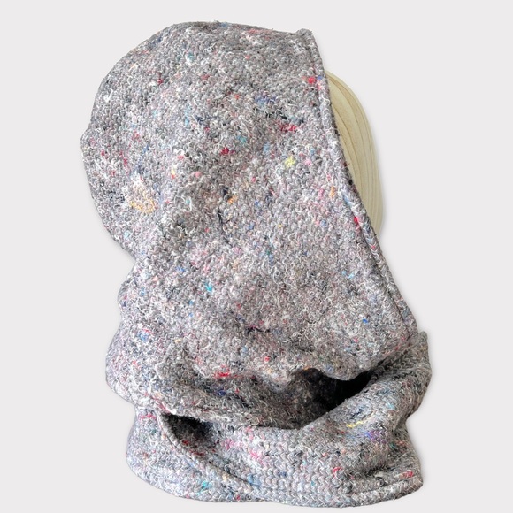 ♻️ Upcycle Hooded Blanket Scarf | Women's OS - Picture 6 of 7